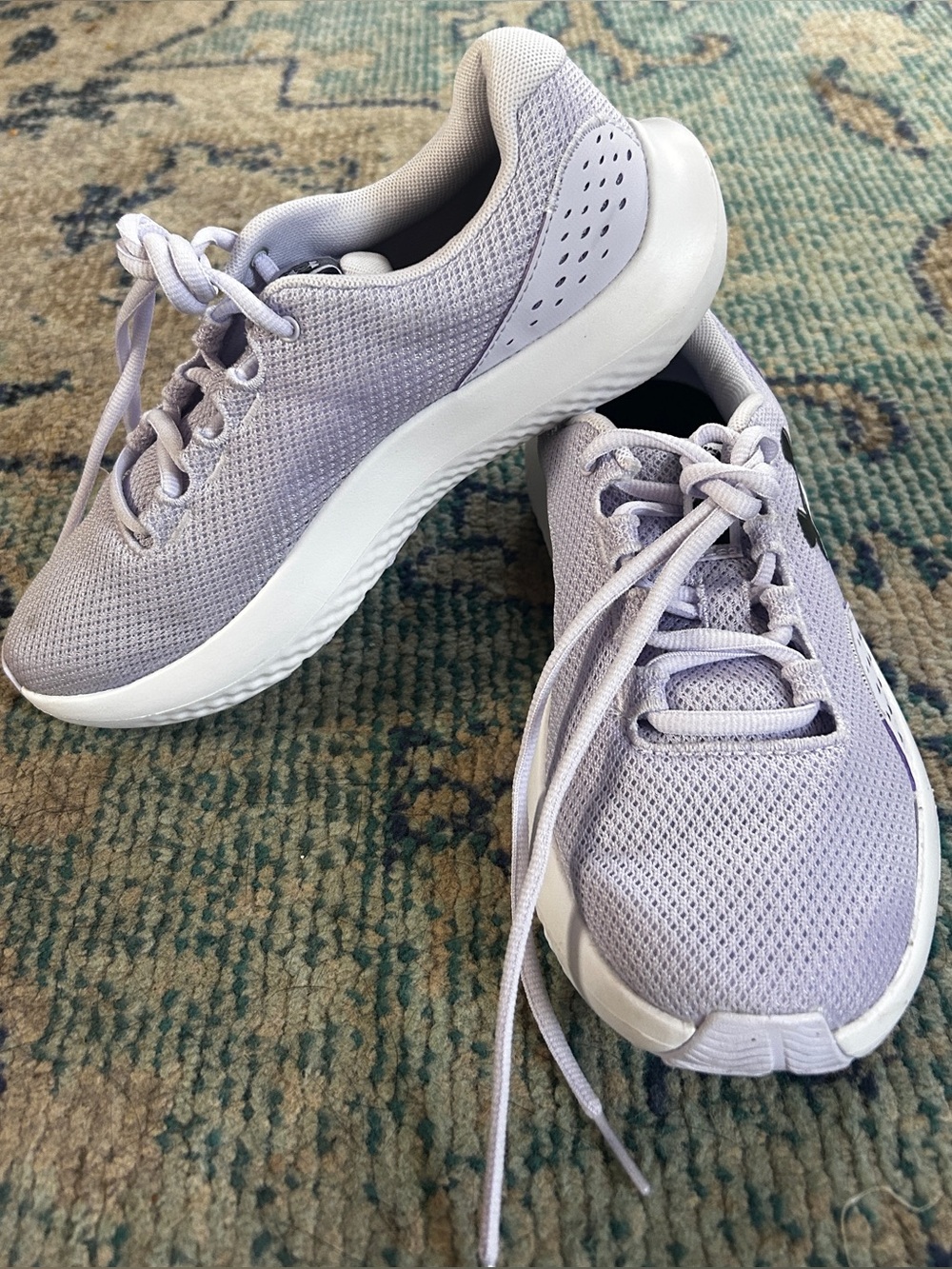 Under Armour Charged Surge Women’s Size 7